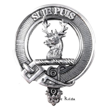 Carrick <br>Clan Colquhoun Crest Cap Badge 