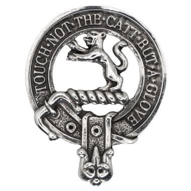 <br>Clan Chattan Crest Cap Badge <br>Clan Chattan Crest Cap Badge