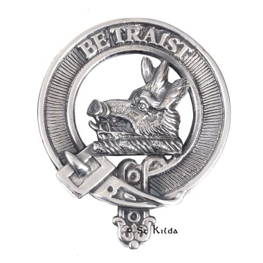 Carrick <br>Clan Innes Crest Cap Badge 