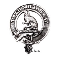 Carrick <br>Clan Macgillivray Crest Cap Badge 