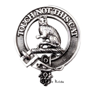 Carrick <br>Clan Macgillivray Crest Cap Badge 