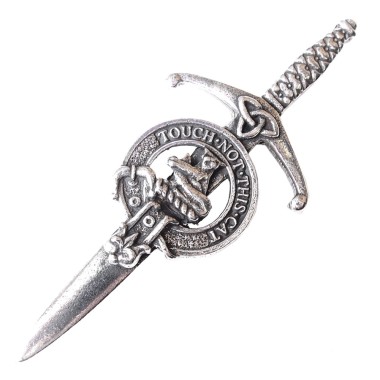 Kilt Pin <br>Clan Macgillivray Crest