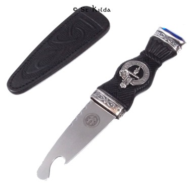 Sgian Brew - <br>Clan Charteris Crest