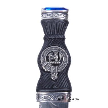 Sgian Dubh - <br>Clan Macthomas Crest