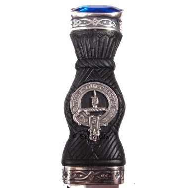 Sgian Dubh - <br>Clan Charteris Crest