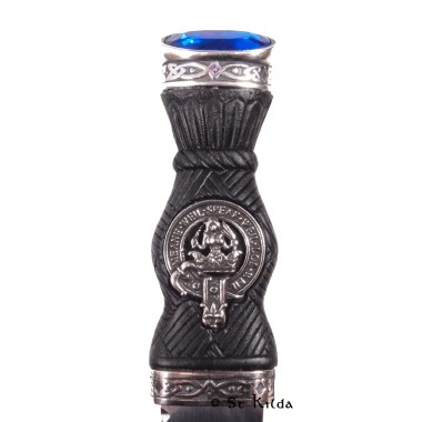 Sgian Dubh - <br>Clan Urquhart Crest