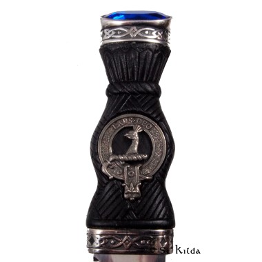 Sgian Dubh - <br>Clan Arbuthnott Crest