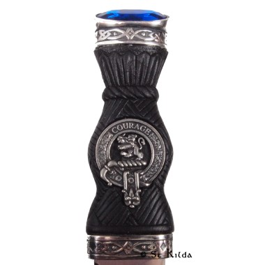 Sgian Dubh - <br>Clan Cumming Crest