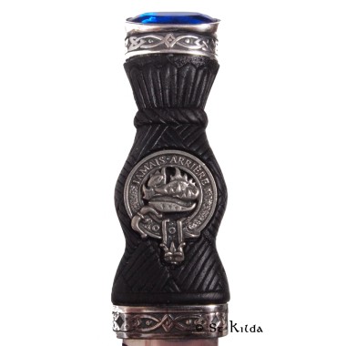 Sgian Dubh - <br>Clan Douglas Crest