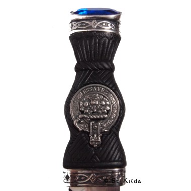 Sgian Dubh - <br>Clan Dundas Crest