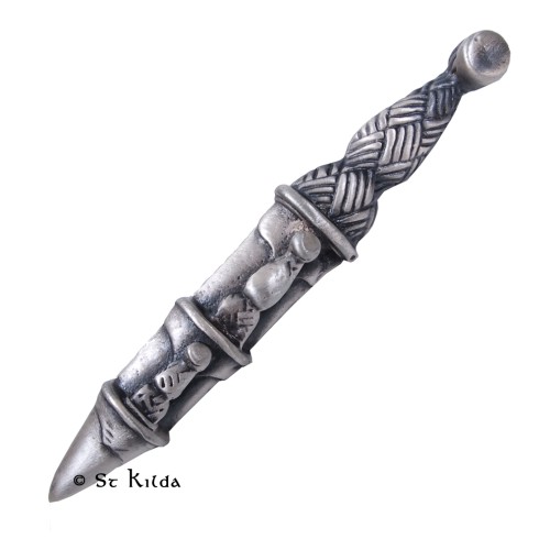 Antique Dirk Kilt Pin