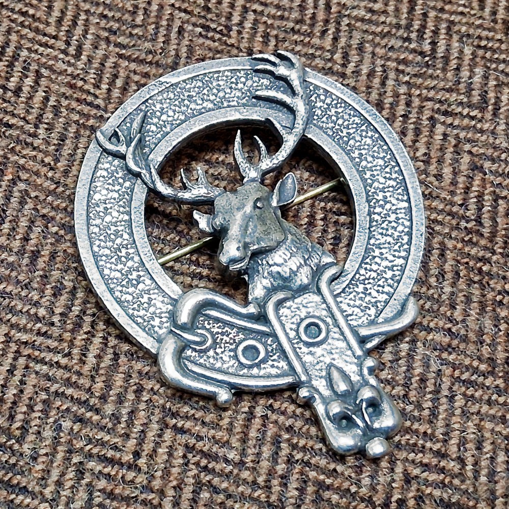 Cap Badge Stag
