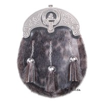 Dress Sporran <br>Clan Macneil Crest 