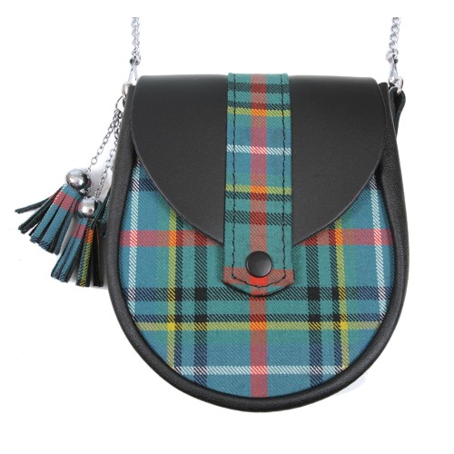 Sporranbag: Tartan Sporran Shoulder Bag / Handbag