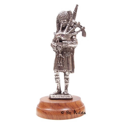 Pipercraft Black Watch Piper Figurine 