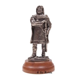 Pipercraft Macbeth Figurine 