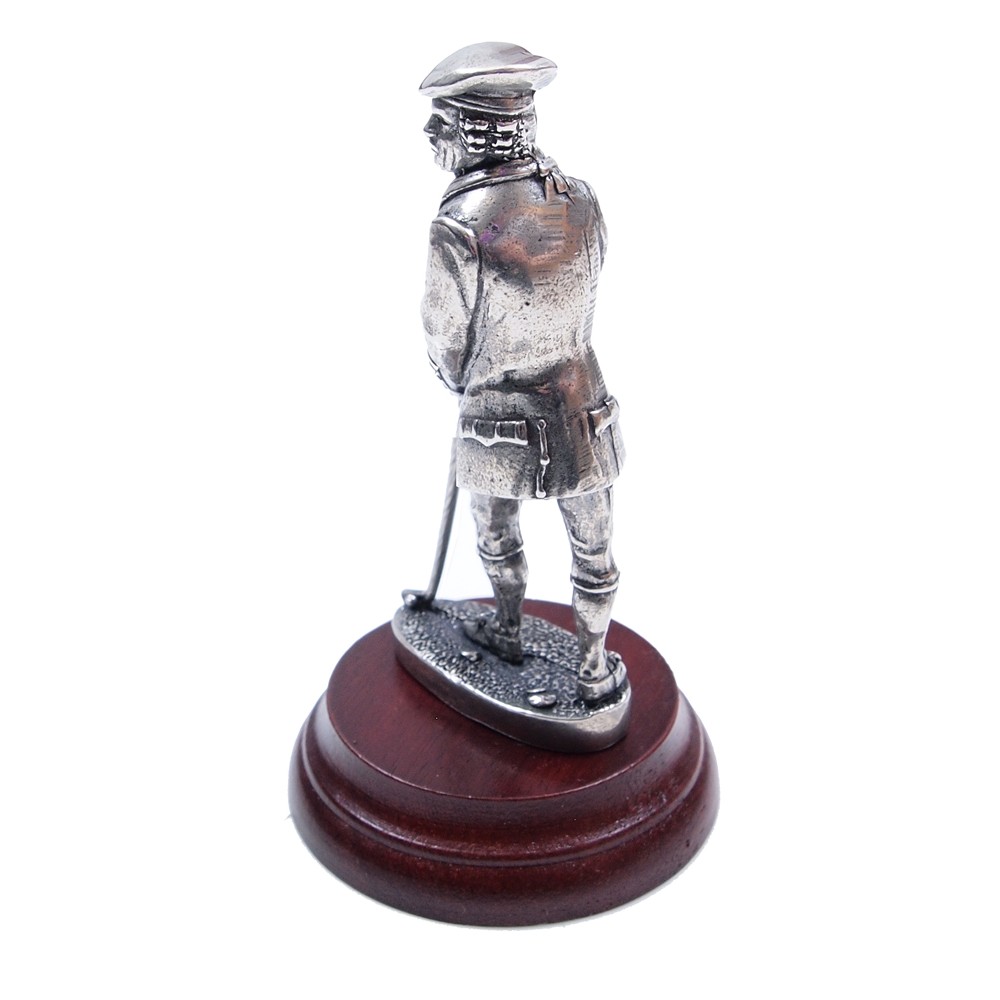 Pipercraft 1750s St Andrews Golfer Figurine 