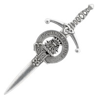 Kilt Pin <br>Clan Cameron Crest