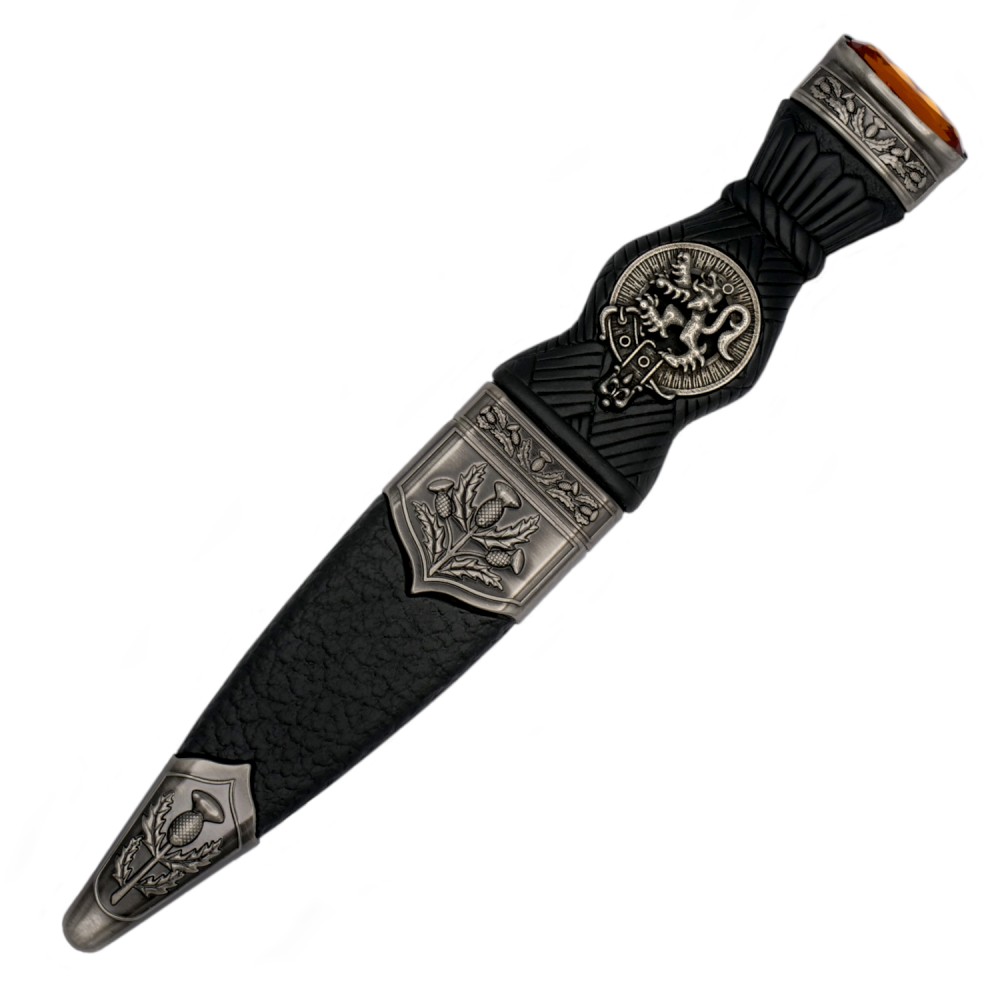 Sgian Dubh - Scottish Clan Crest